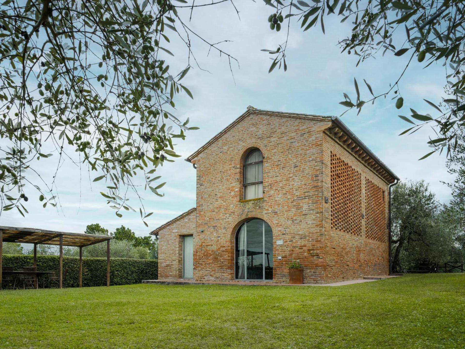 Fattoria Di Colleoli Guest House Exterior photo