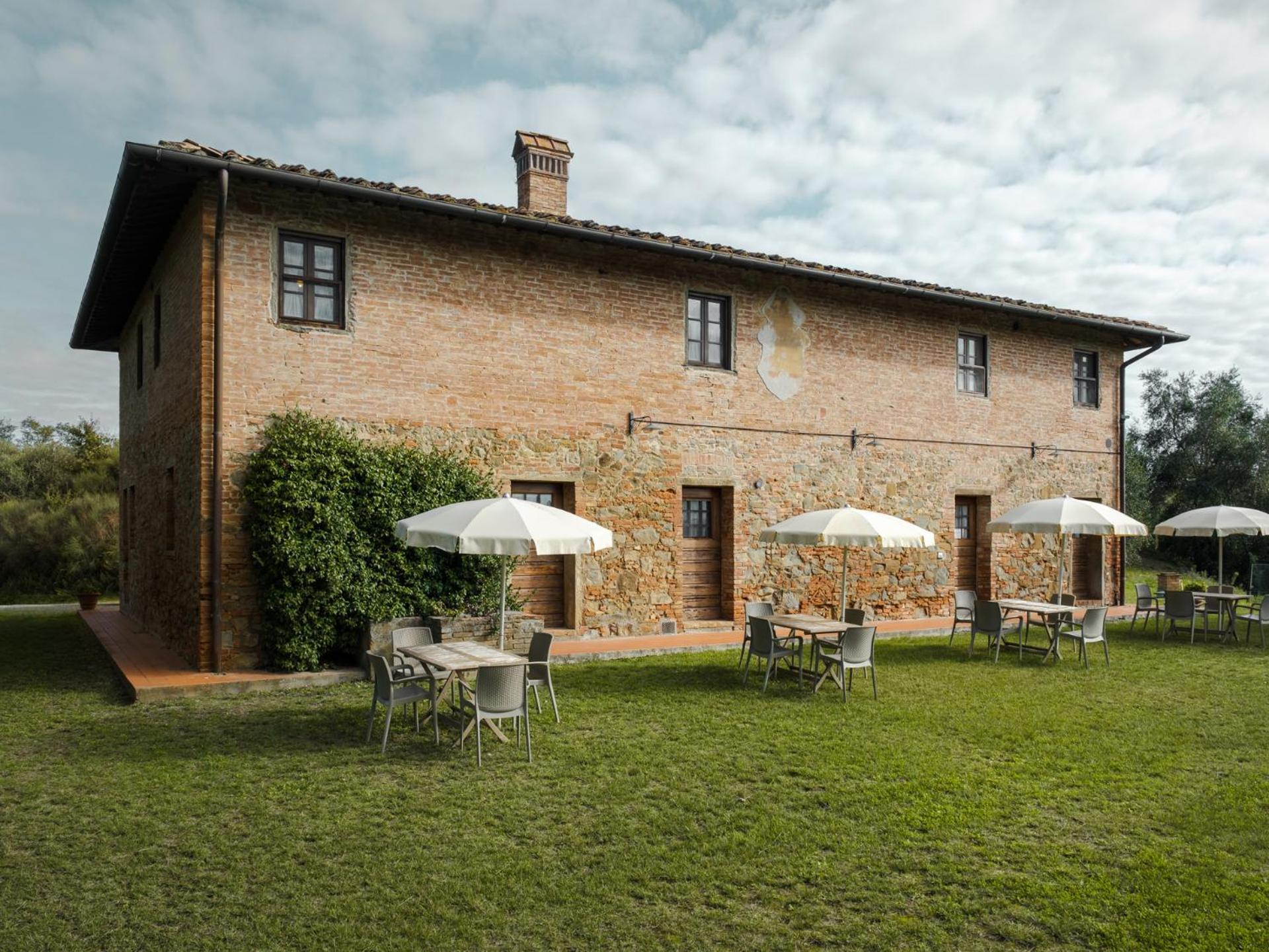 Fattoria Di Colleoli Guest House Exterior photo