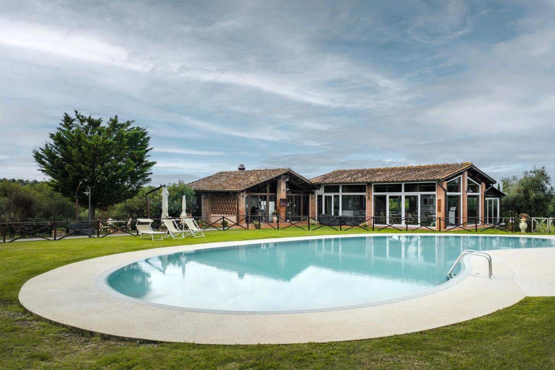 Fattoria Di Colleoli Guest House Exterior photo
