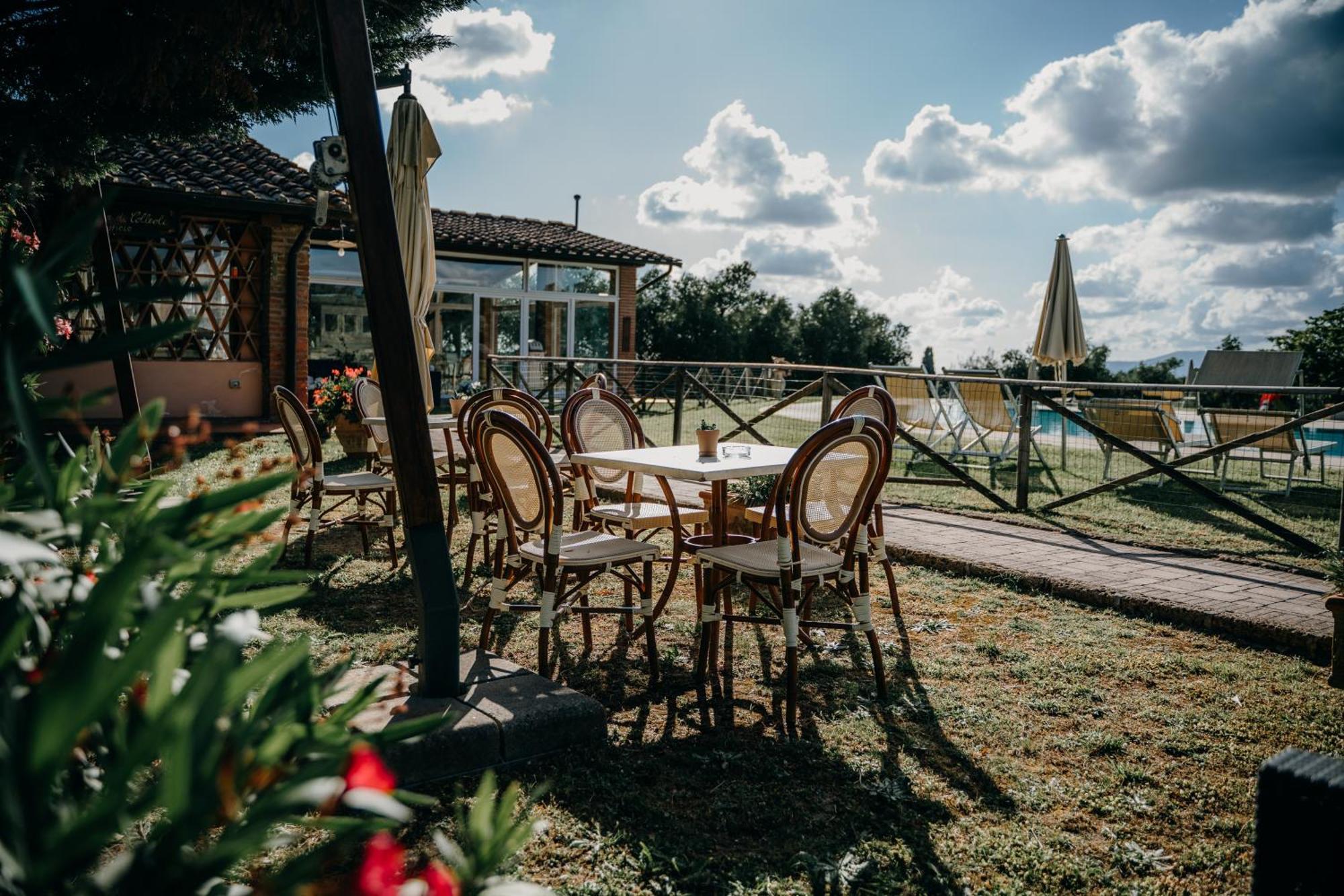 Fattoria Di Colleoli Guest House Exterior photo